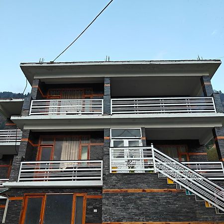 Santosh Cafe & Rooms Amritsar Extérieur photo